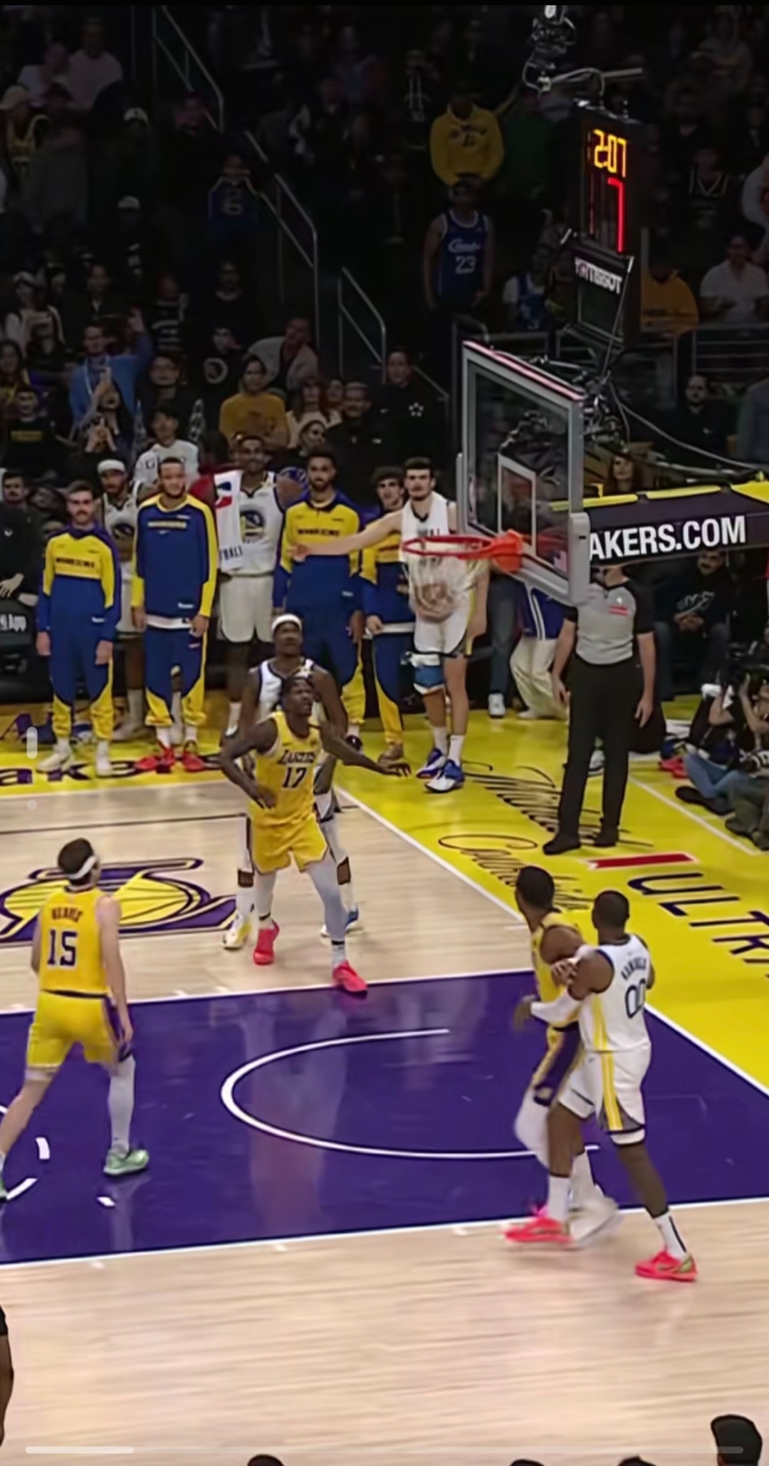 包含NBA常规赛今晨走向成谜，波特兰开拓者强势反弹，压力陡增，控场能力受关注的词条爱游戏注册入口