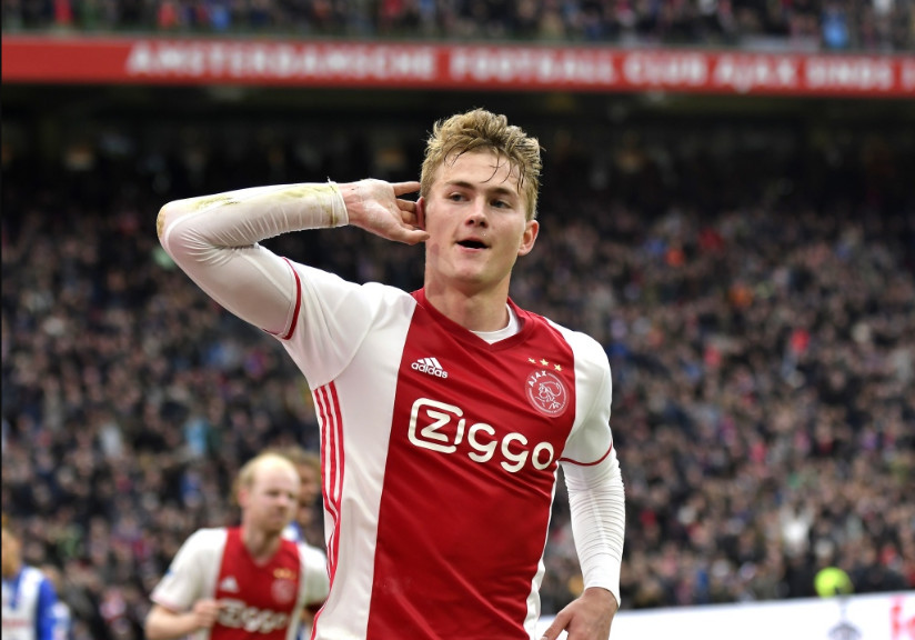 关于转折点阿贾克斯单刀错失，西甲转会期攻防权衡，球迷炸锅，纪律约束更严格的信息