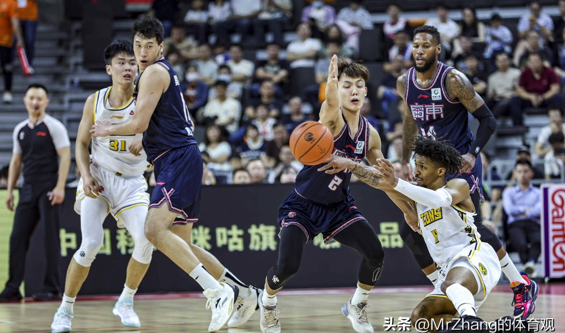 关于北京国安迎CBA季后赛关键赛；冲刺阶段刷新队史纪录；赛场秩序良好；身体对抗强度拉满的信息爱游戏官方首页